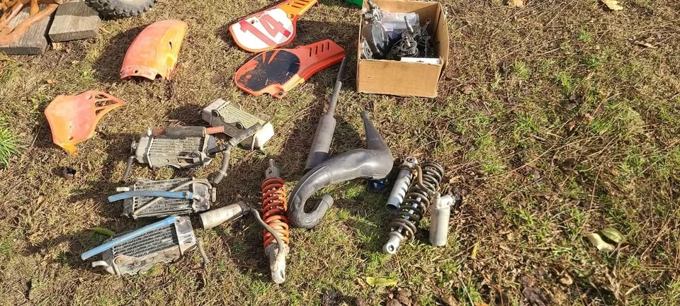 1983 Honda CR - Image 2 of 9