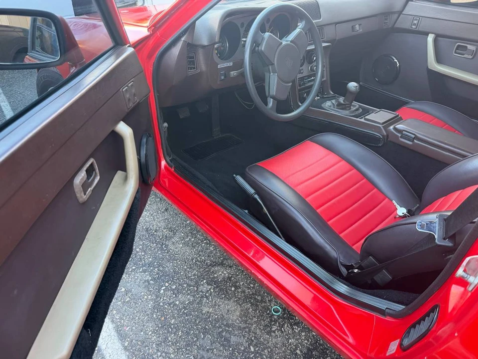 1983 Porsche 944 - Image 5 of 9
