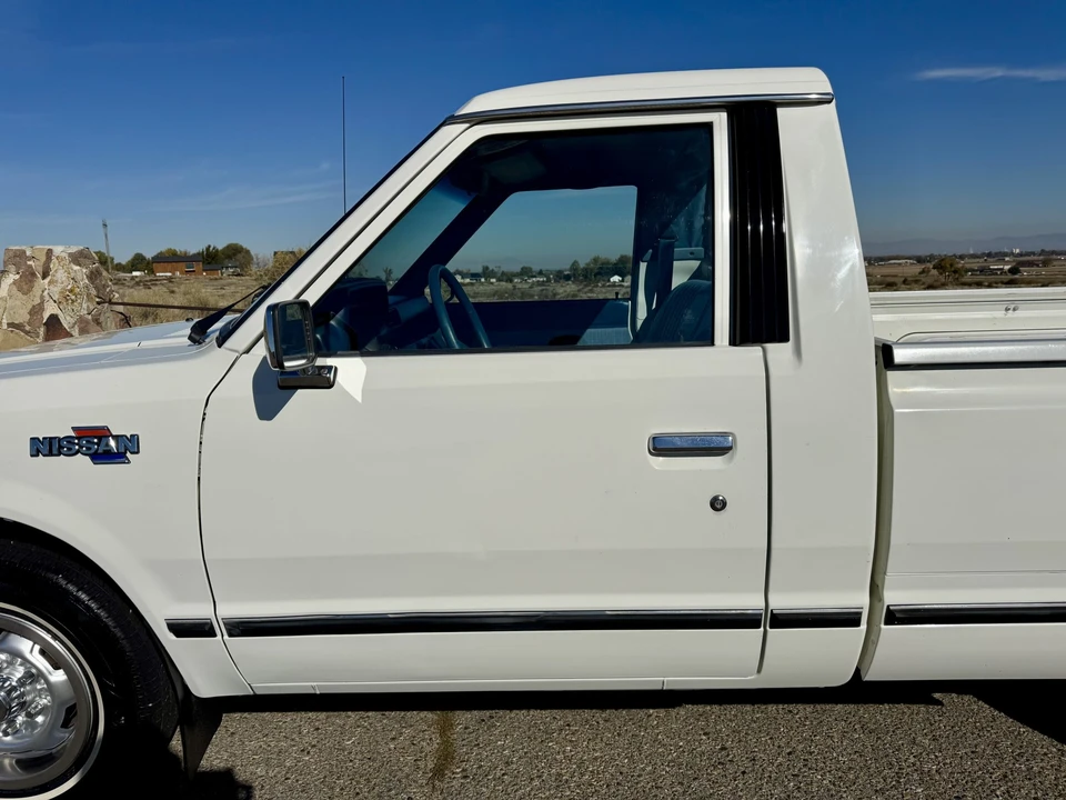 1983 Nissan - Image 20 of 31