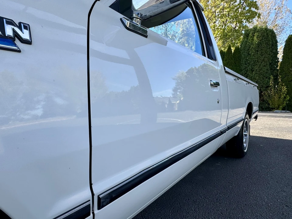 1983 Nissan - Image 24 of 31