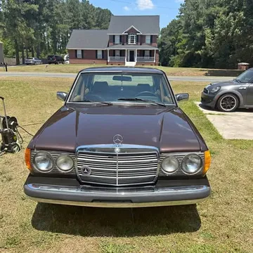 1984 Mercedes-Benz 300D Turbo