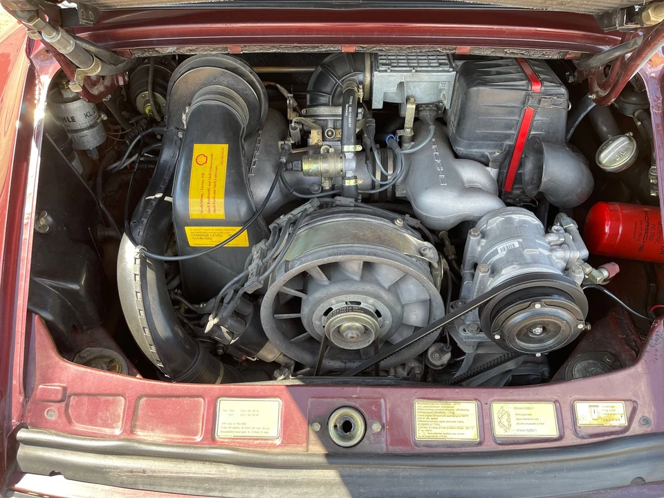 1984 Porsche 911 Carrera 3.2 - Image 4 of 9