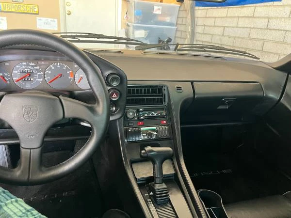 1984 Porsche 928 - Image 20 of 20