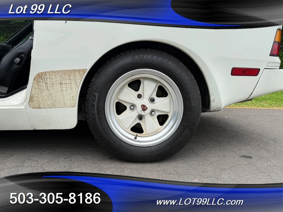 1984 Porsche 944 - Image 21 of 24