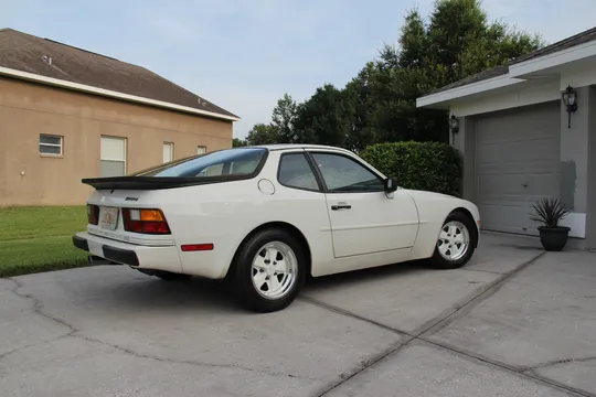 1984 Porsche 944