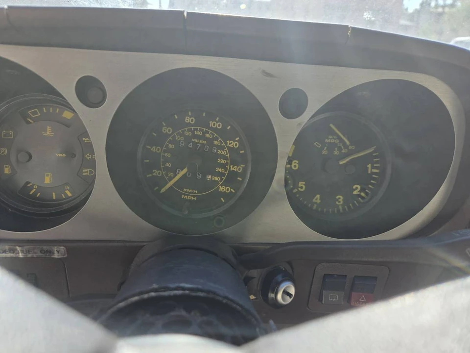 1984 Porsche 944 - Image 8 of 11
