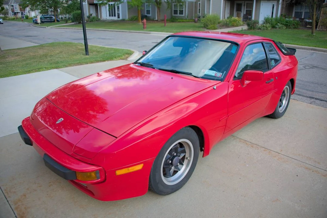 1984 Porsche 944 - Image 3 of 22