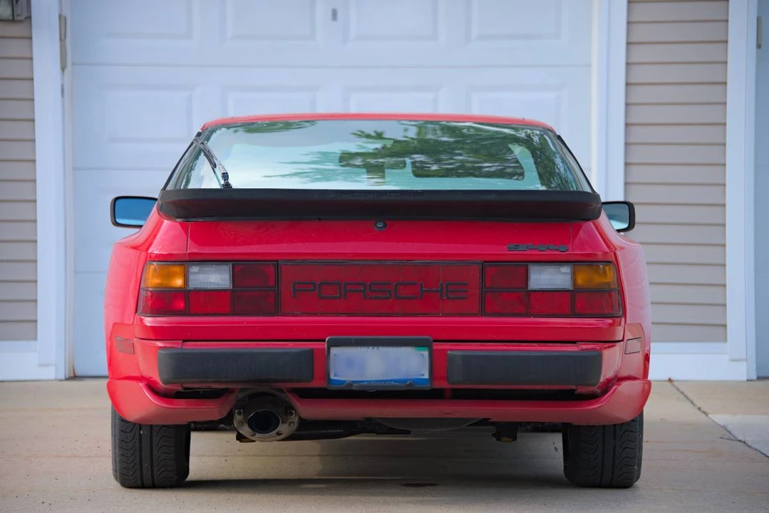 1984 Porsche 944 - Image 8 of 22