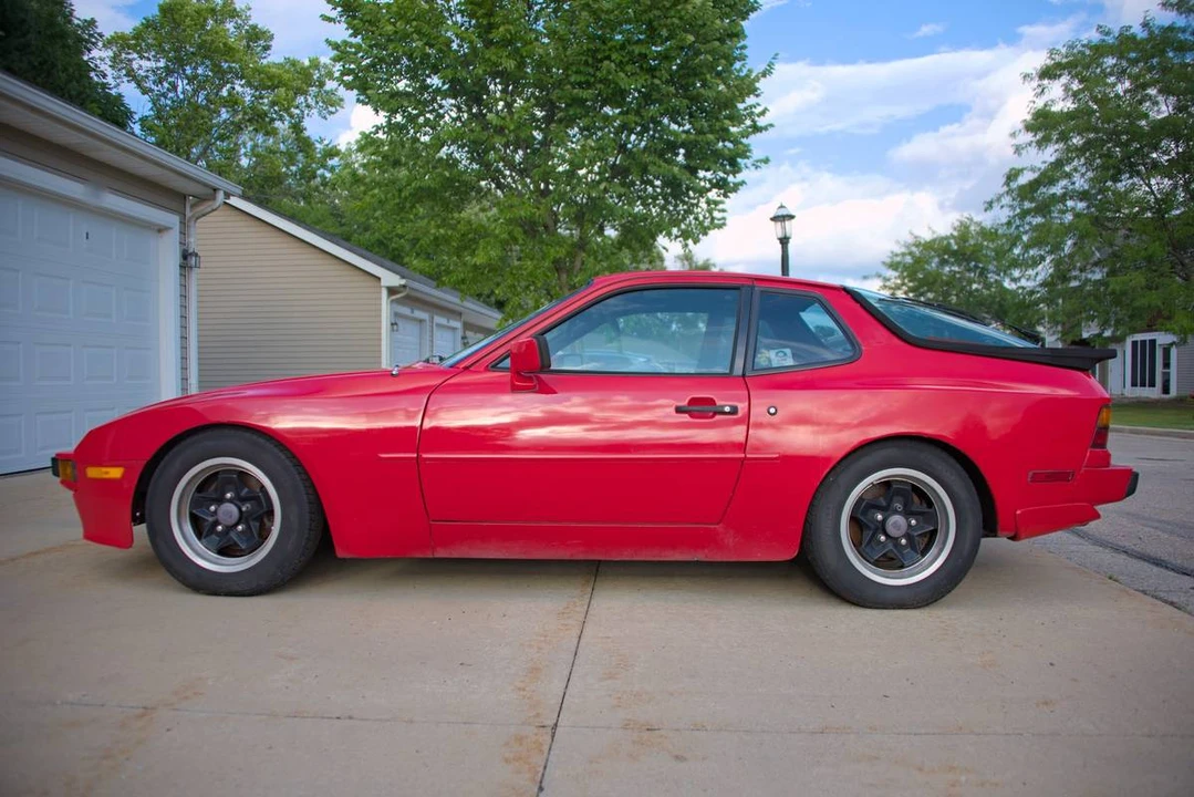 1984 Porsche 944 - Image 7 of 22