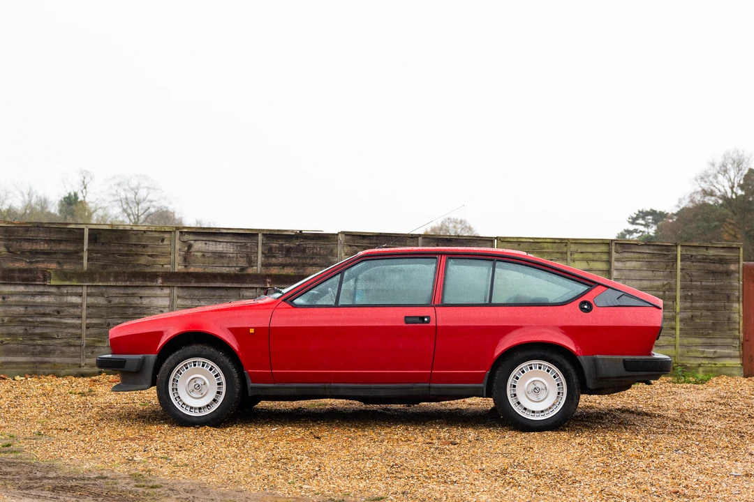 1984 Alfa Romeo Alfetta GT - Image 17 of 31
