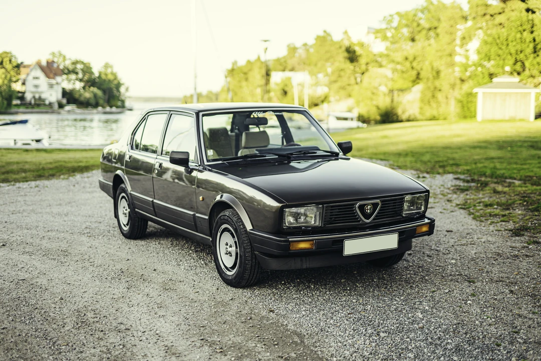 1984 Alfa Romeo Alfetta - Image 3 of 31