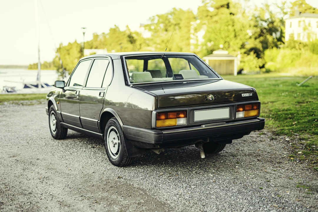 1984 Alfa Romeo Alfetta - Image 7 of 31