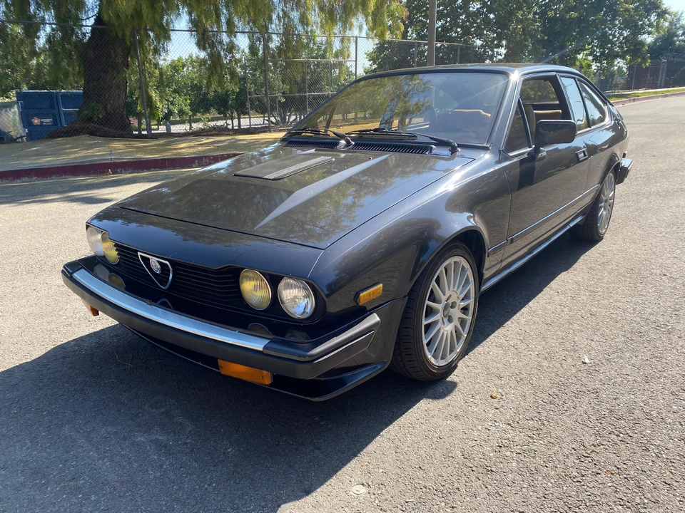 1984 Alfa Romeo Alfetta GT - Image 9 of 31