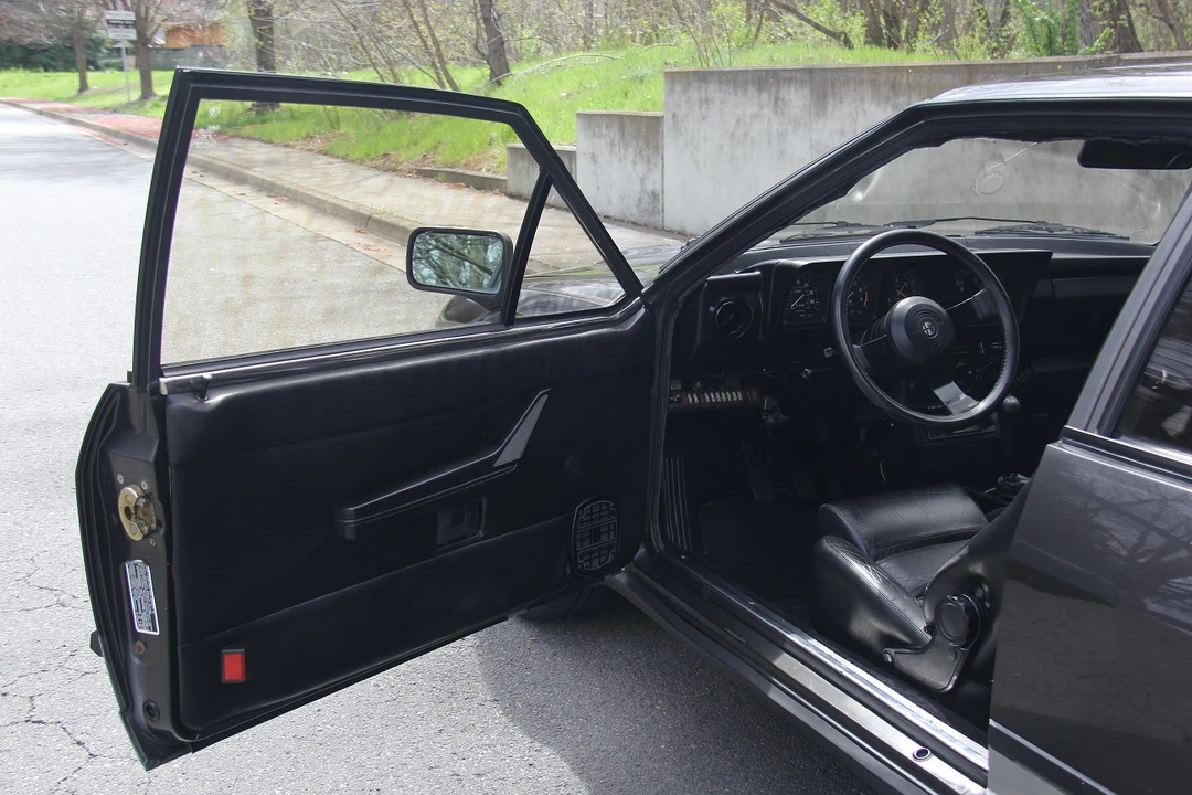 1984 Alfa Romeo Alfetta GT - Image 25 of 31