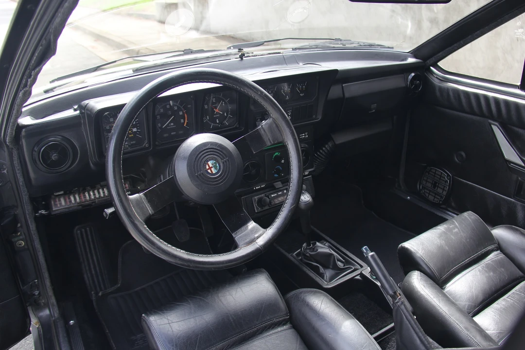 1984 Alfa Romeo Alfetta GT - Image 27 of 31