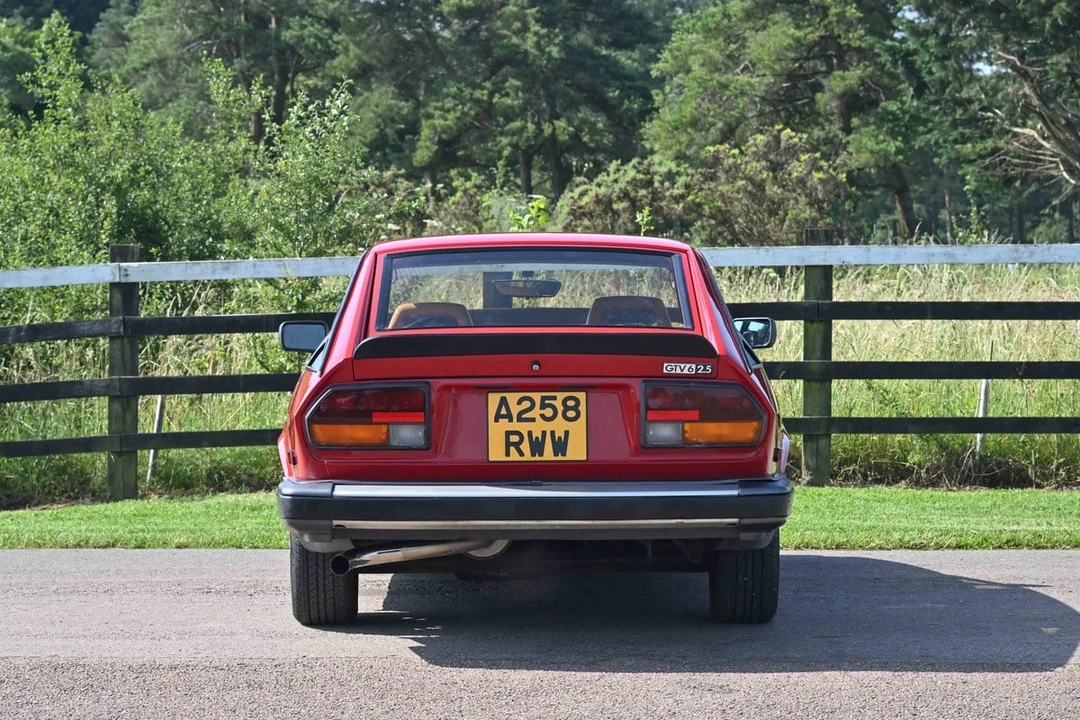 1984 Alfa Romeo Alfetta GT - Image 10 of 30
