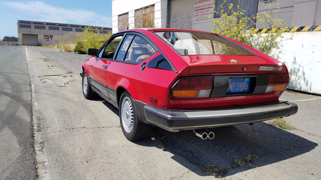 1984 Alfa Romeo Alfetta GT - Image 5 of 31