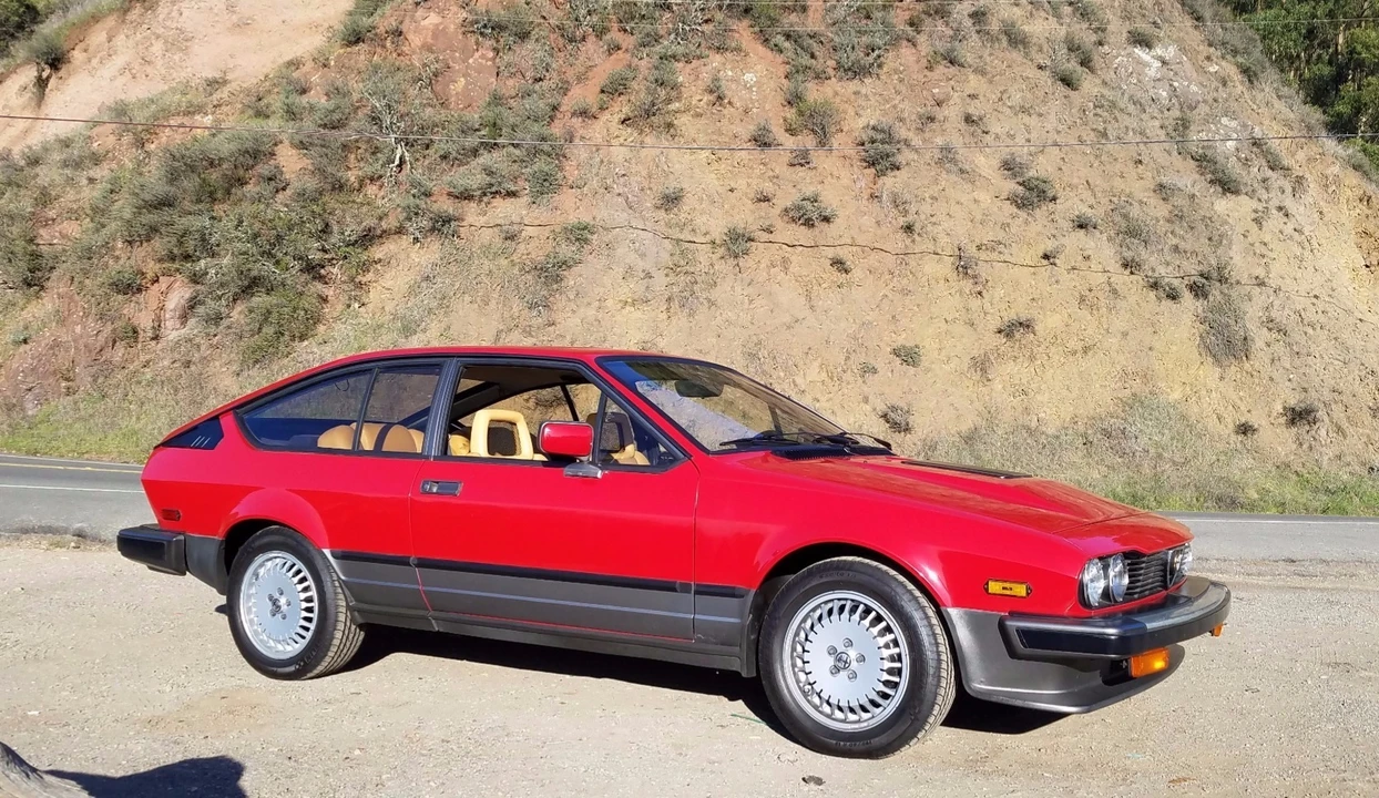 1984 Alfa Romeo Alfetta GT - Image 10 of 31