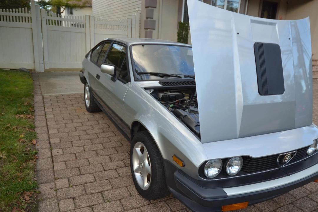 1984 Alfa Romeo Alfetta GT - Image 19 of 31