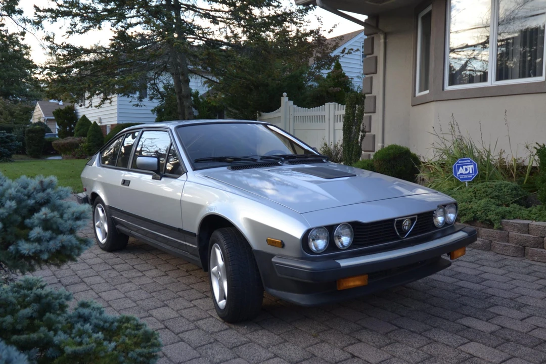 1984 Alfa Romeo Alfetta GT - Image 8 of 31