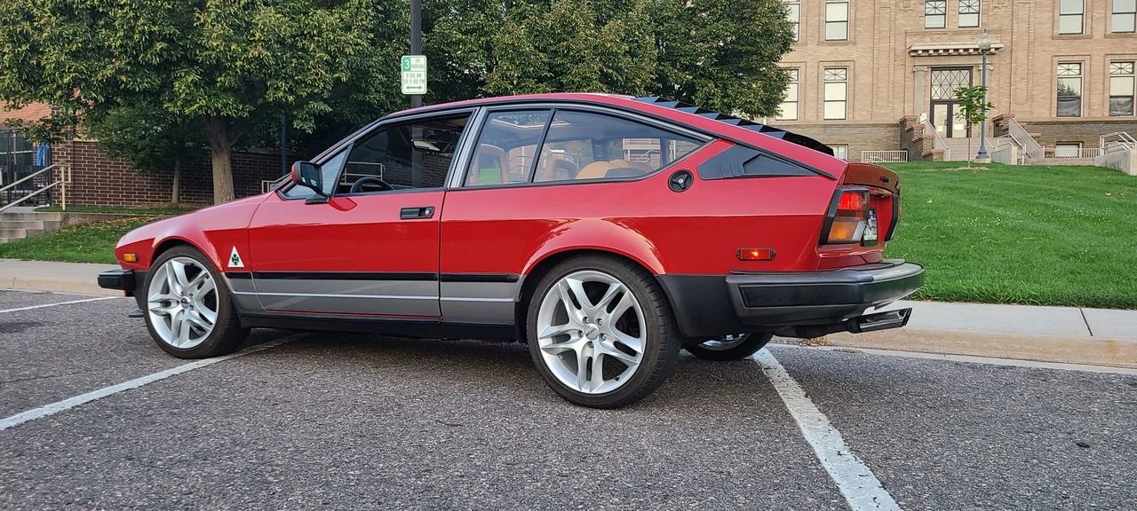 1984 Alfa Romeo Alfetta GT - Image 5 of 31