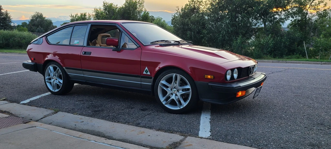 1984 Alfa Romeo Alfetta GT - Image 14 of 31