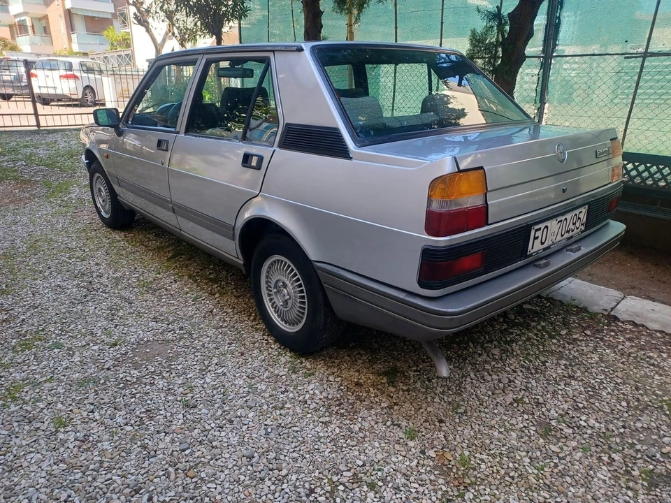 1984 Alfa Romeo 116 Giulietta - Image 16 of 30