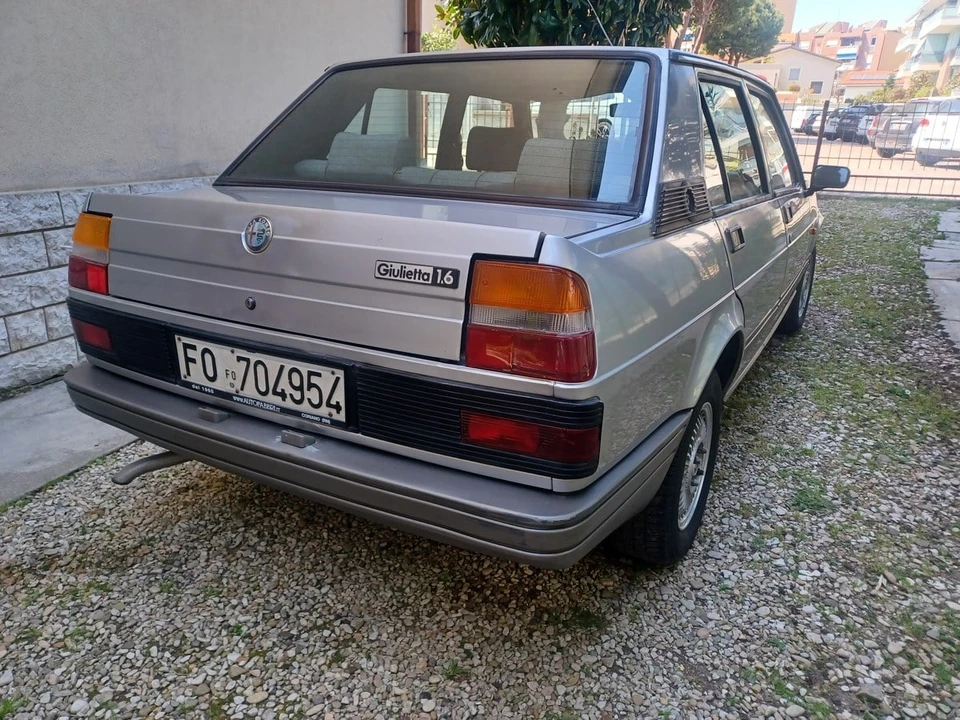 1984 Alfa Romeo 116 Giulietta - Image 26 of 30
