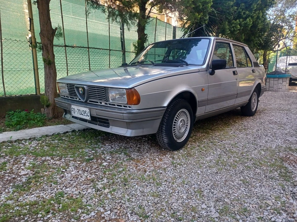 1984 Alfa Romeo 116 Giulietta - Image 9 of 30