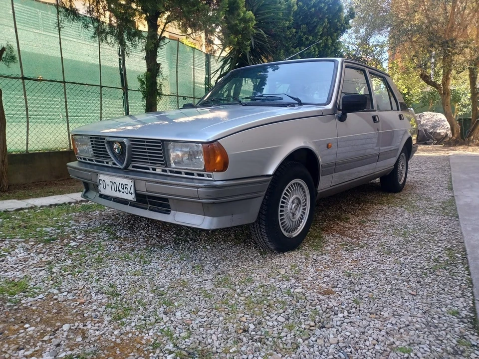 1984 Alfa Romeo 116 Giulietta - Image 11 of 30