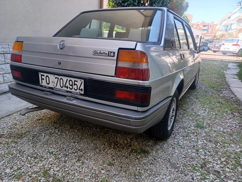 1984 Alfa Romeo 116 Giulietta - Image 28 of 30