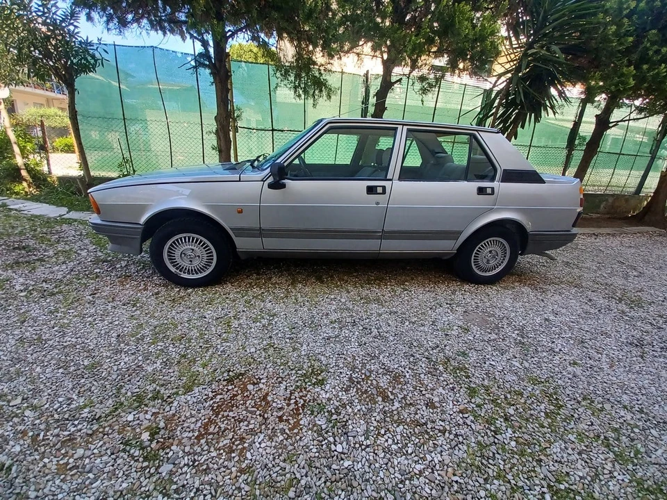 1984 Alfa Romeo 116 Giulietta - Image 13 of 30