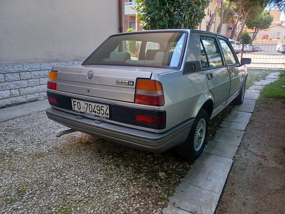 1984 Alfa Romeo 116 Giulietta - Image 18 of 30