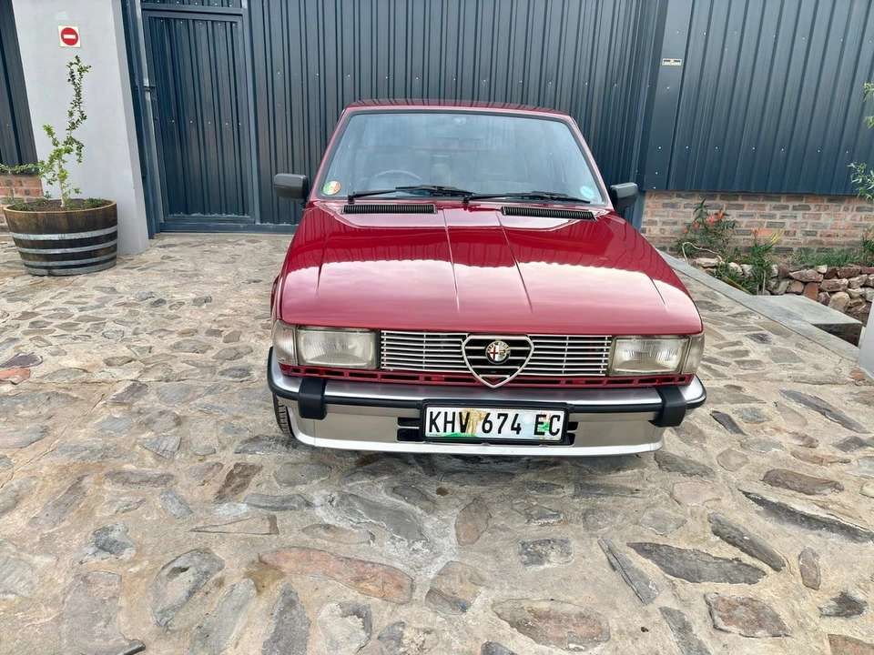 1984 Alfa Romeo 116 Giulietta - Image 11 of 31