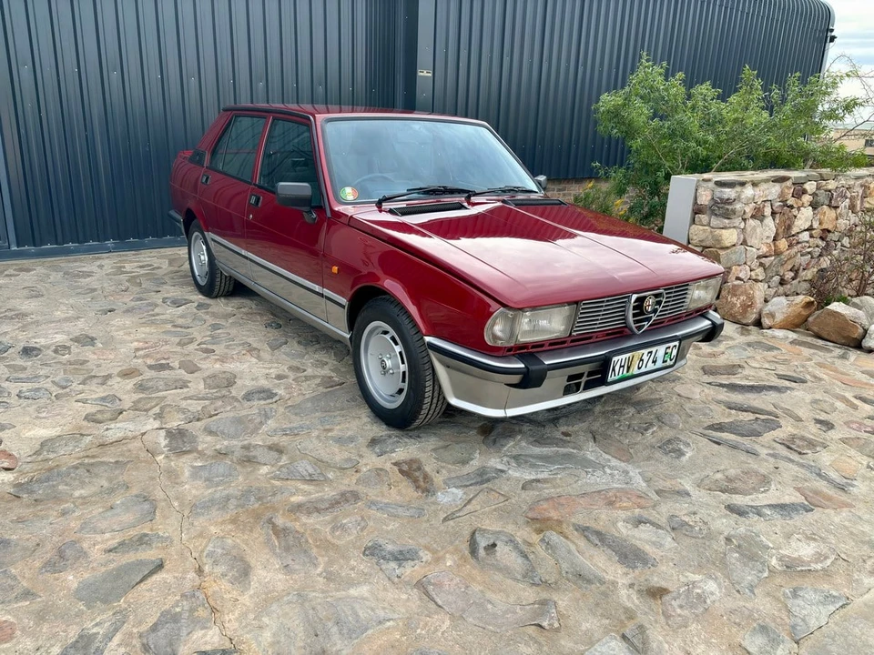 1984 Alfa Romeo 116 Giulietta - Image 15 of 31