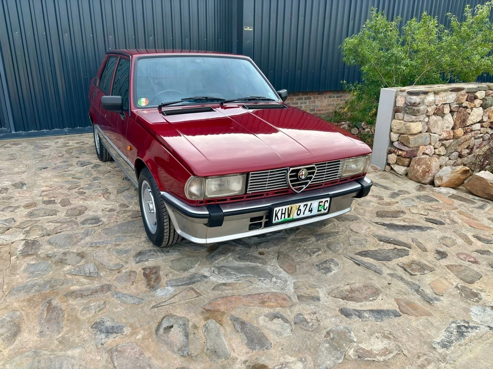 1984 Alfa Romeo 116 Giulietta - Image 13 of 31