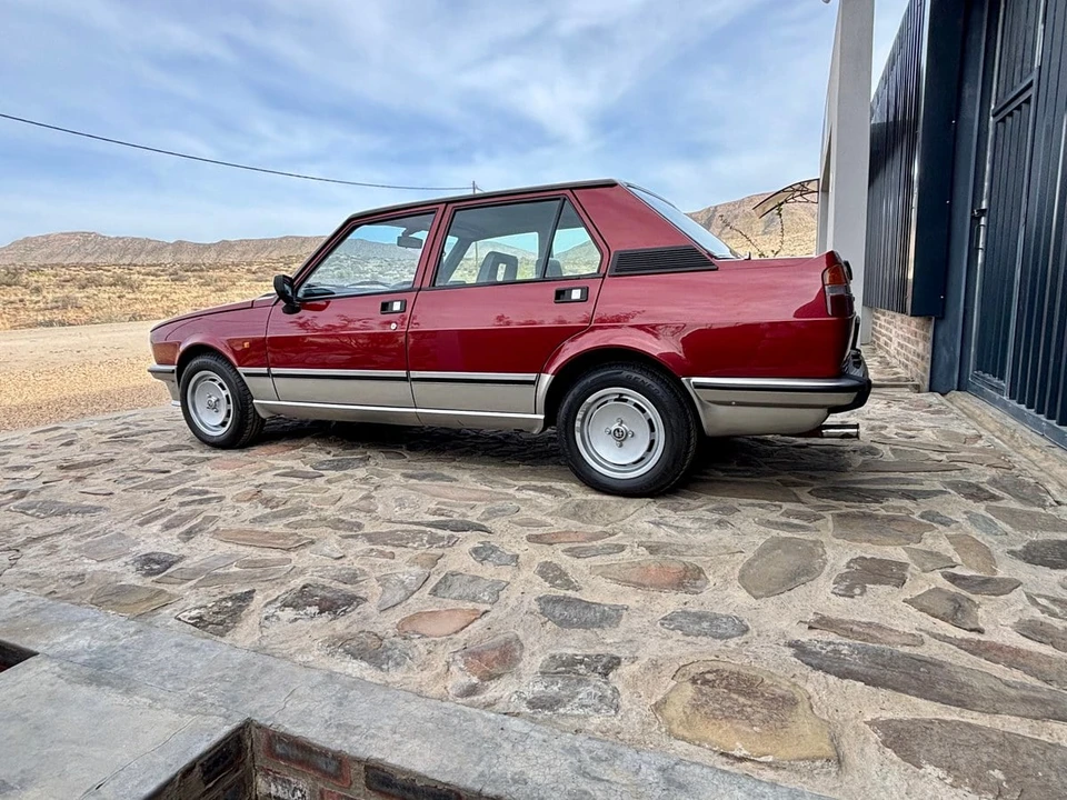 1984 Alfa Romeo 116 Giulietta - Image 26 of 31