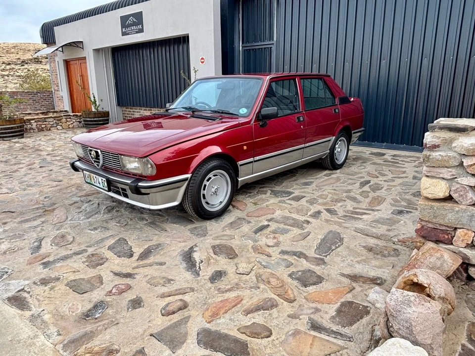 1984 Alfa Romeo 116 Giulietta - Image 18 of 31