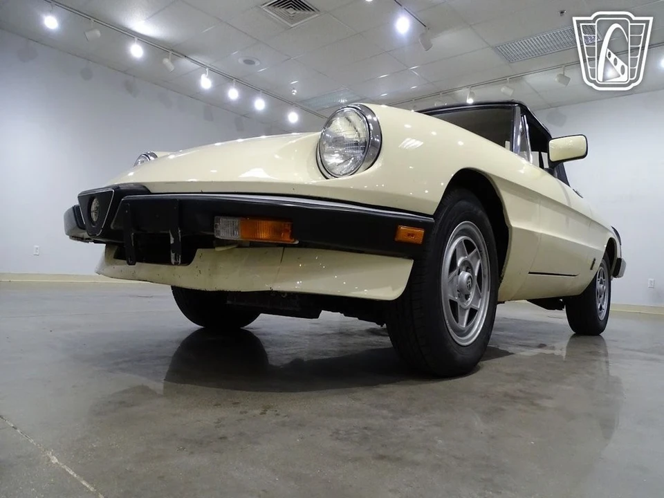 1984 Alfa Romeo Series 3 - Image 6 of 12