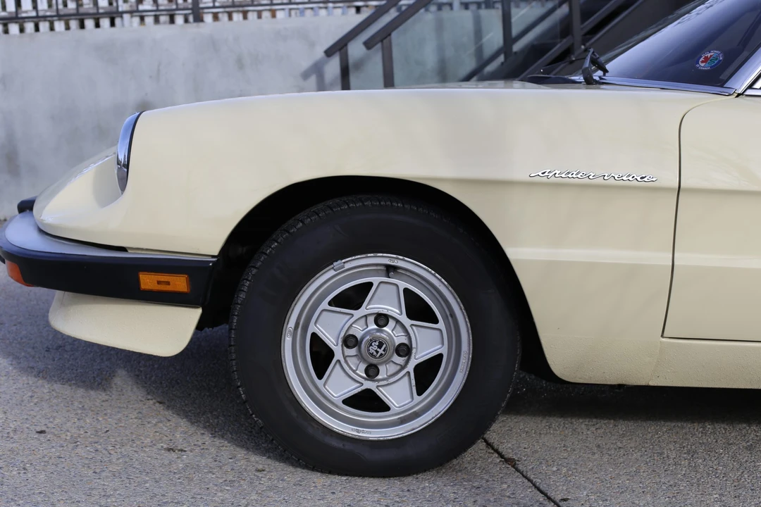1984 Alfa Romeo Series 3 - Image 29 of 31
