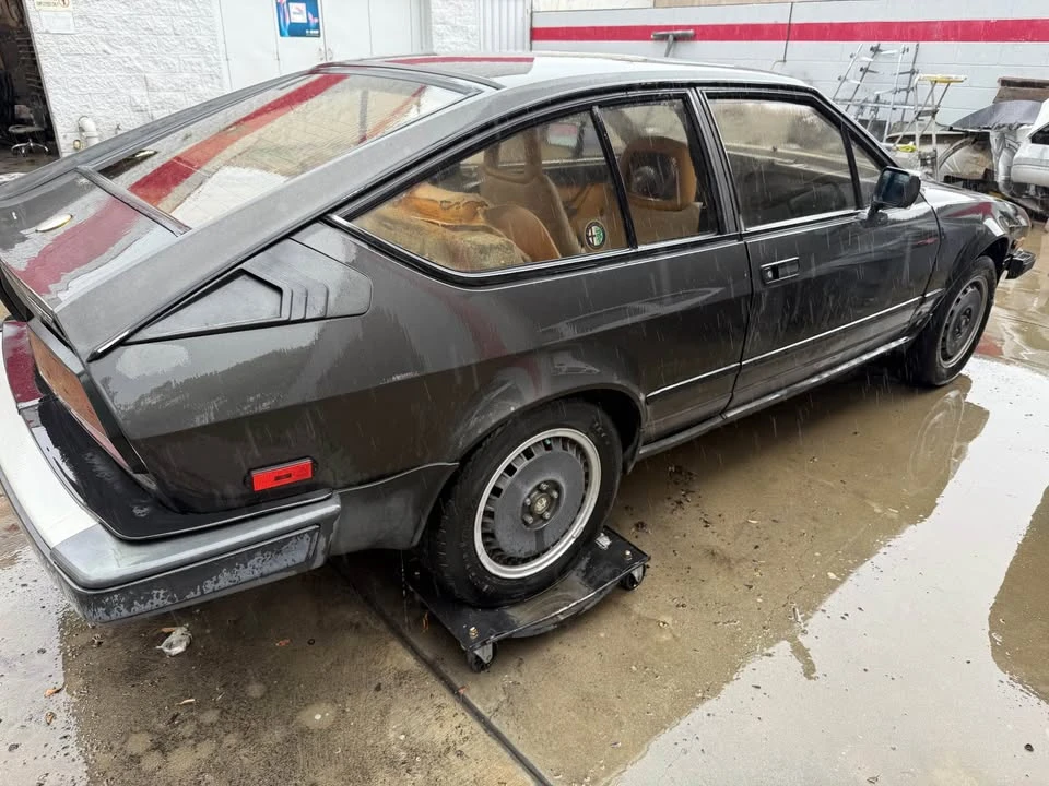 1984 Alfa Romeo Alfetta GT - Image 8 of 17