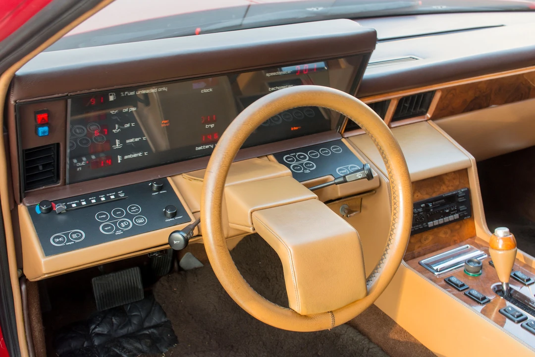 1984 Aston Martin Lagonda - Image 29 of 31
