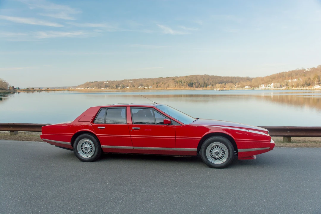 1984 Aston Martin Lagonda - Image 31 of 31