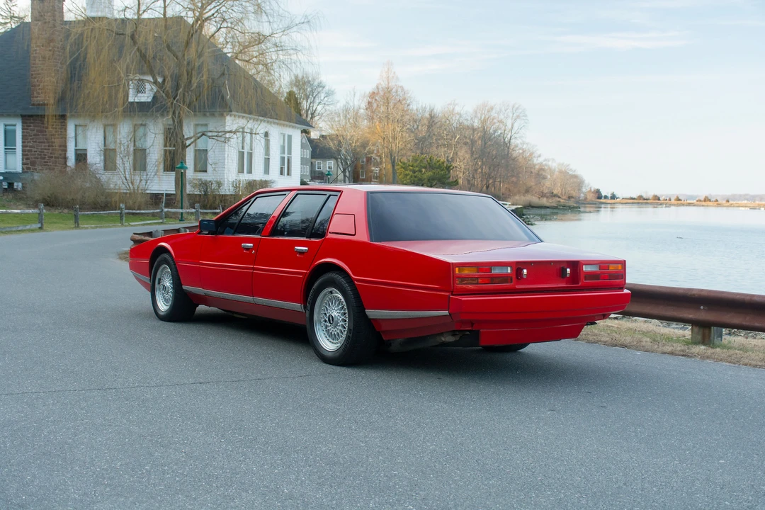 1984 Aston Martin Lagonda - Image 2 of 31