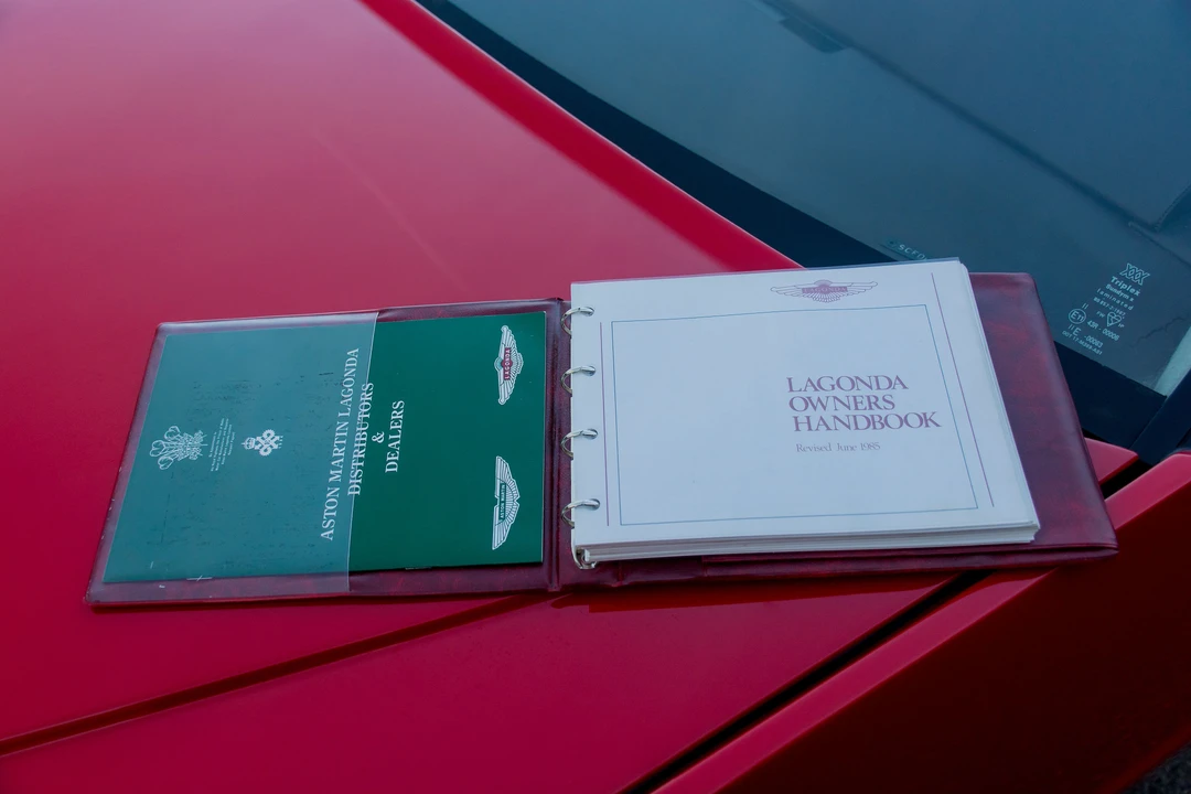 1984 Aston Martin Lagonda - Image 18 of 31