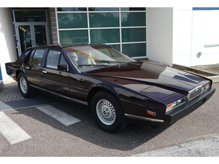 1984 Aston Martin Lagonda - Image 2 of 9