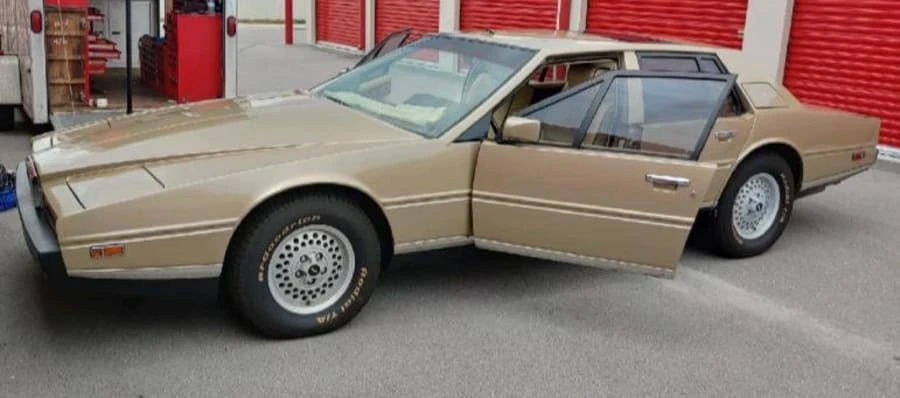 1984 Aston Martin Lagonda - Image 14 of 17