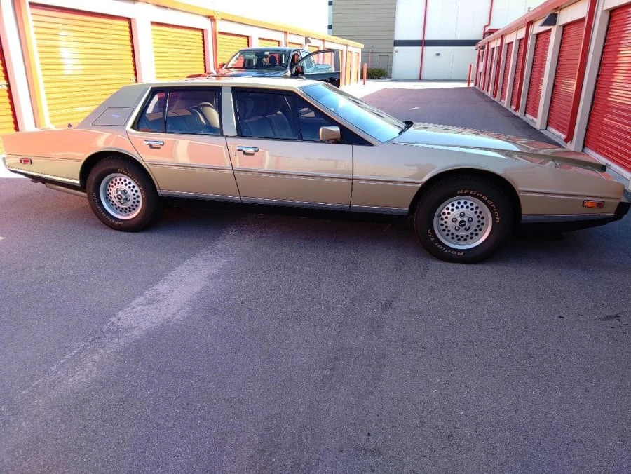 1984 Aston Martin Lagonda - Image 15 of 17