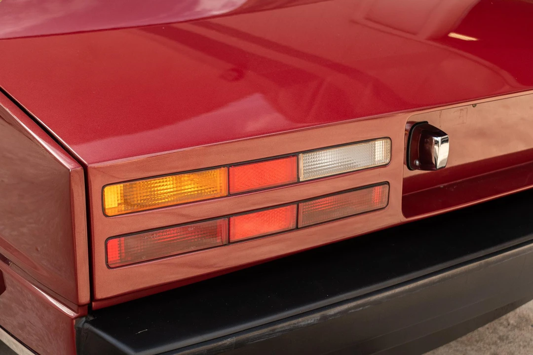1984 Aston Martin Lagonda - Image 29 of 31