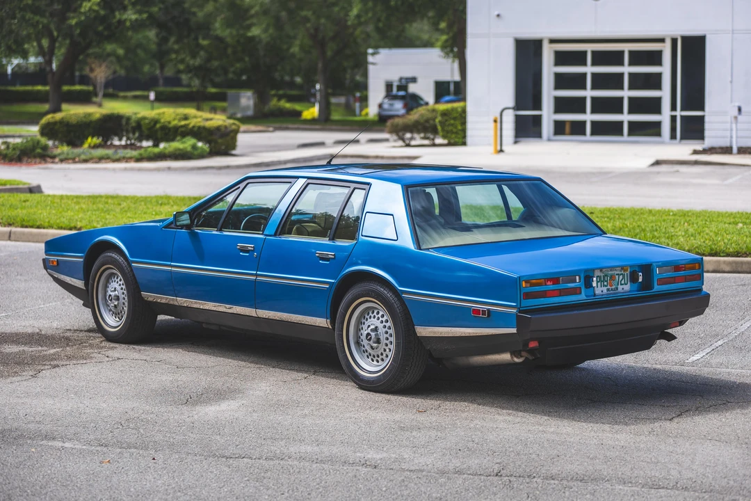 1984 Aston Martin Lagonda - Image 12 of 31